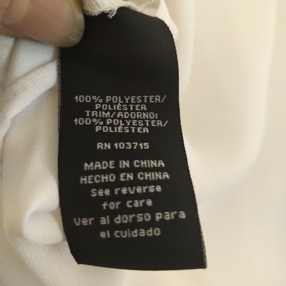 Sweet Zac & Rachel Flowy Boho Blouse with Bell Sleeves - Picture 7 of 9